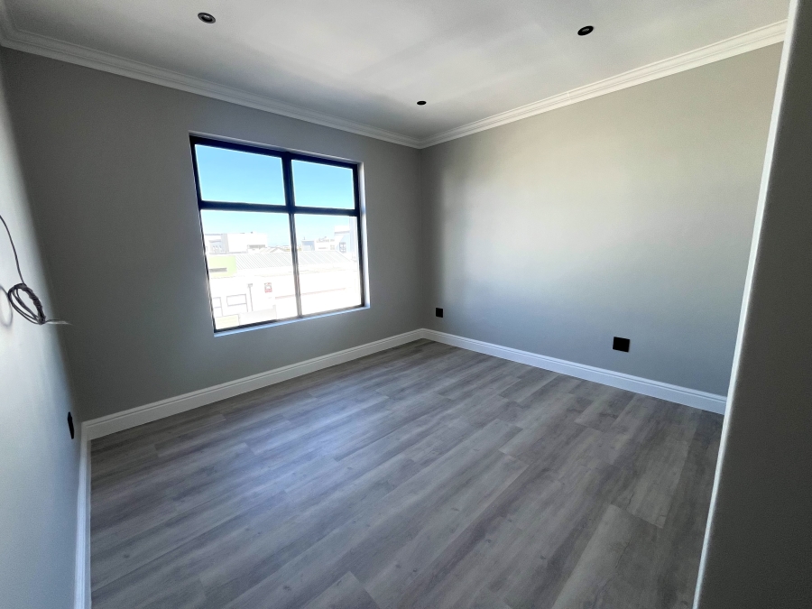 4 Bedroom Property for Sale in Sandown Western Cape